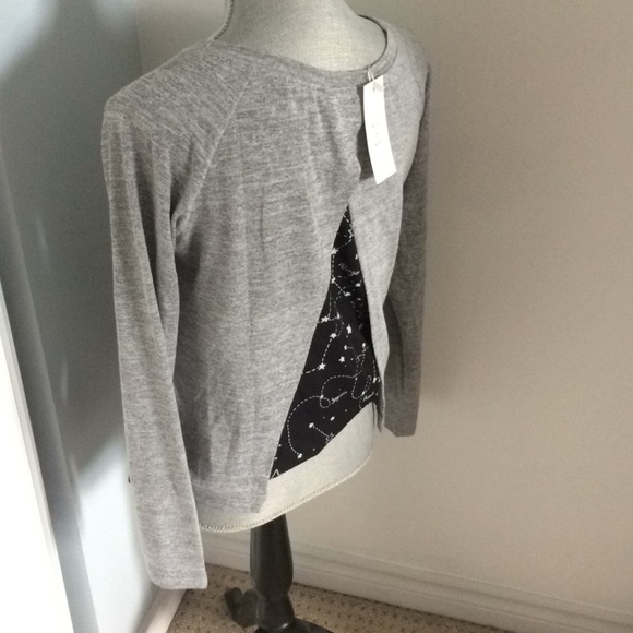 💖Galaxy print top - Picture 2 of 6